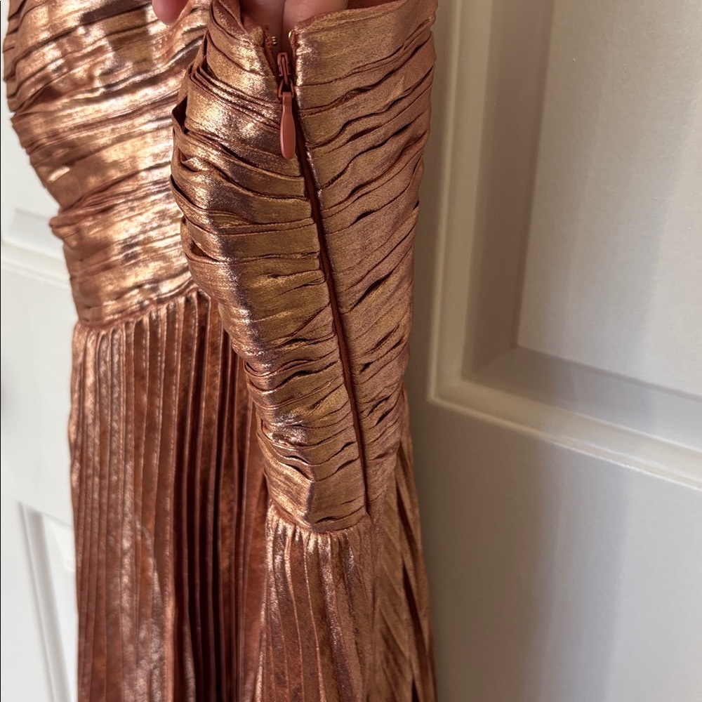 Ever New Jayden Metallic Plisse Pleated Formal Evening Wedding Guest Dress - Picture 6 of 8